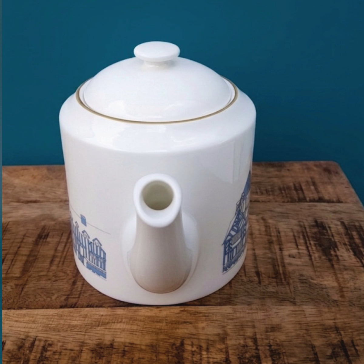 Stratford-upon-Avon Fine Bone China Teapot
